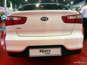 Kia-Rio-Sedan-Pandulajudotcom-10